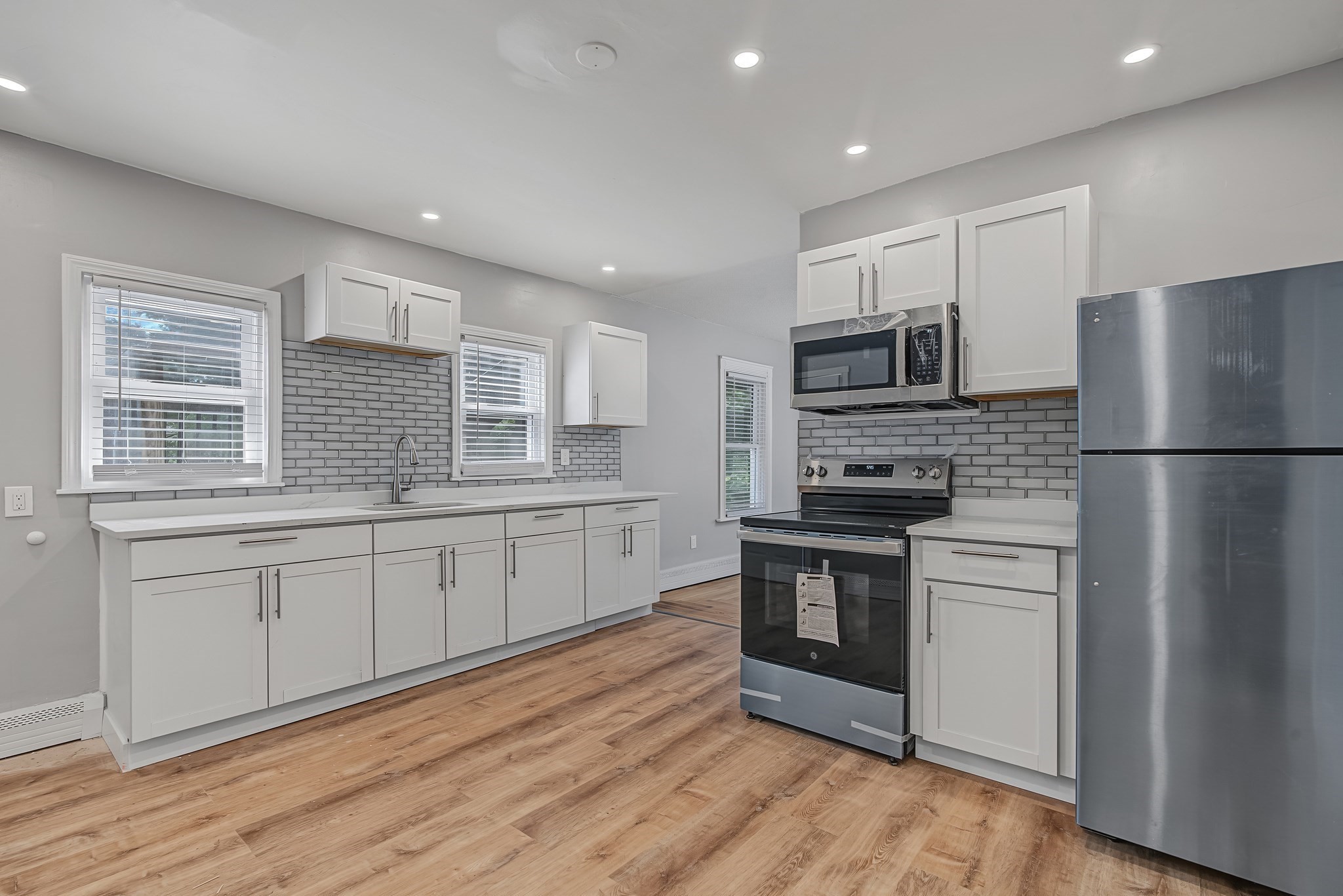 39 Hope St # 2