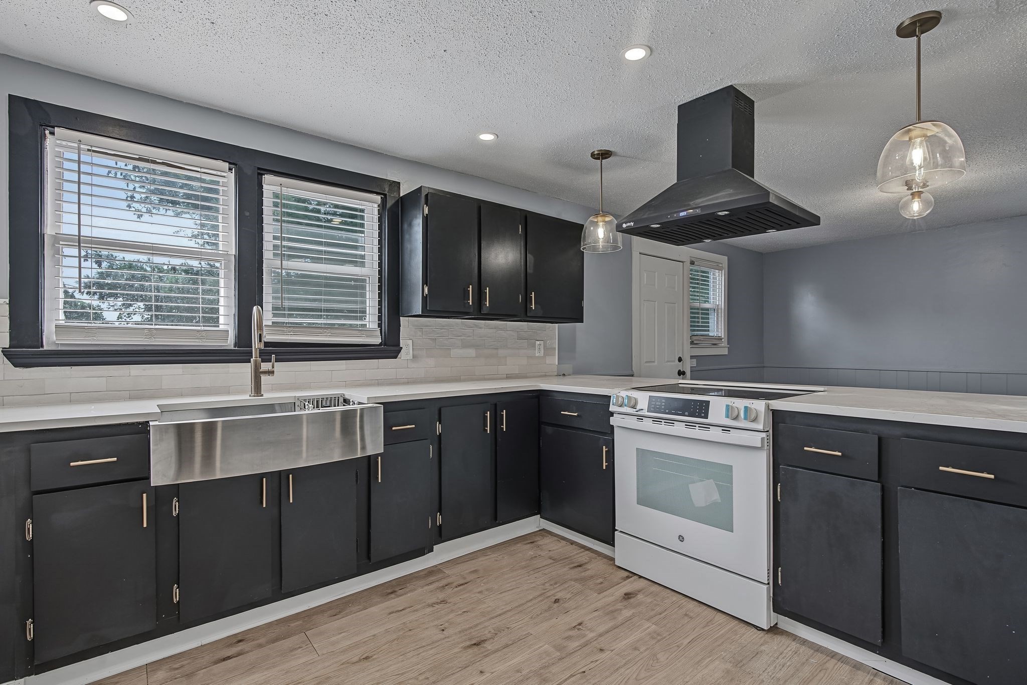 39 Hope St # 3