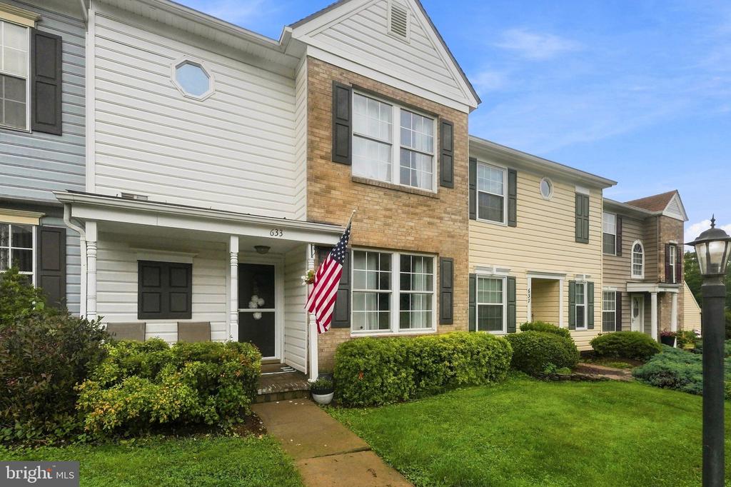 633 BRIDLEWOOD DRIVE