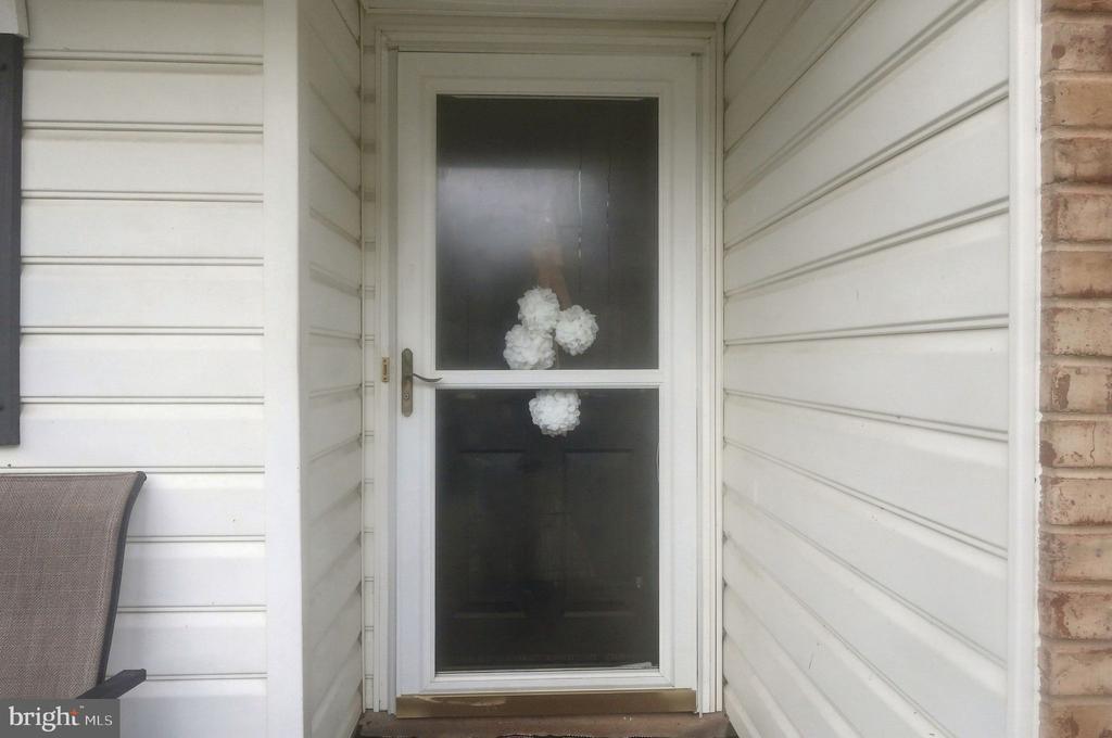 633 BRIDLEWOOD DRIVE