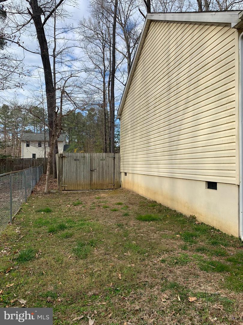 701 Lake Caroline Dr