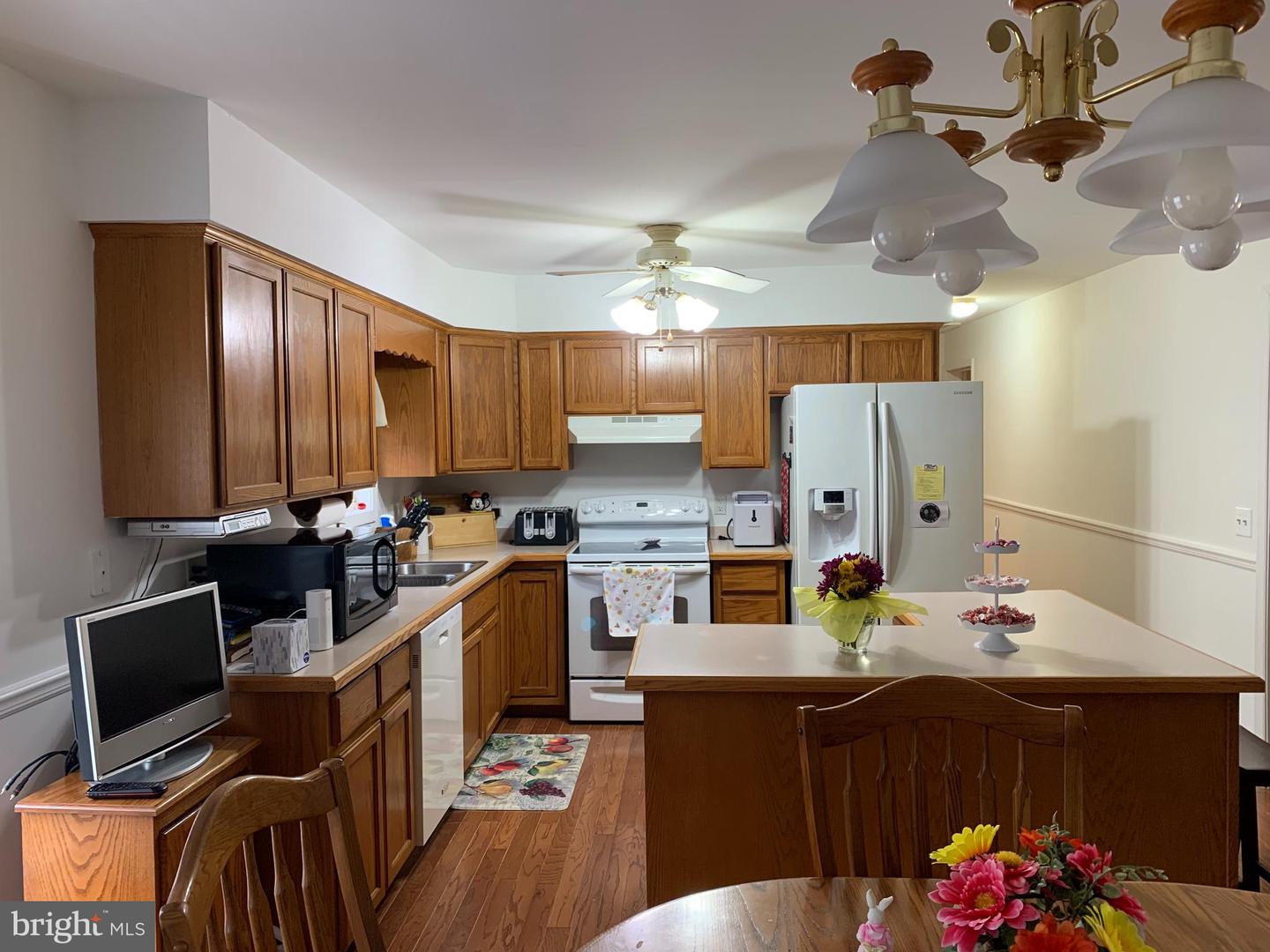 701 Lake Caroline Dr