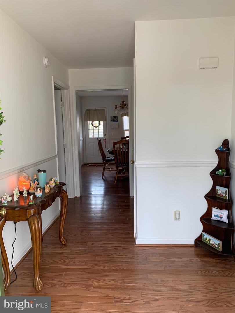 701 Lake Caroline Dr