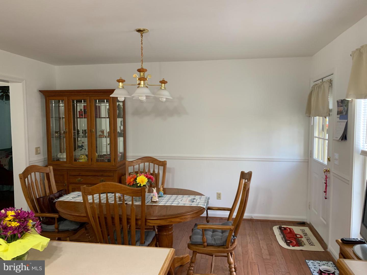 701 Lake Caroline Dr