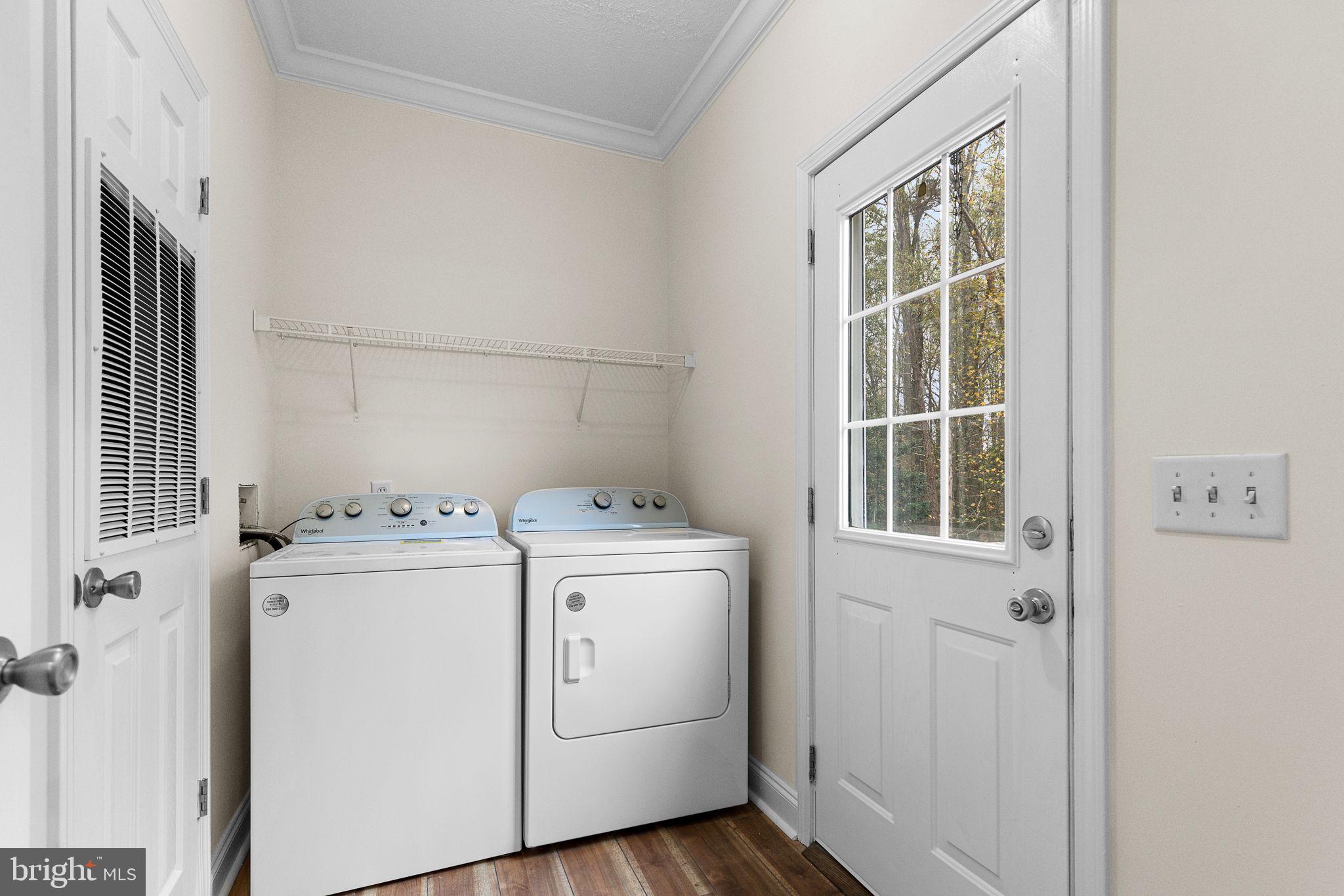 11652 STONEWALL JACKSON ROAD