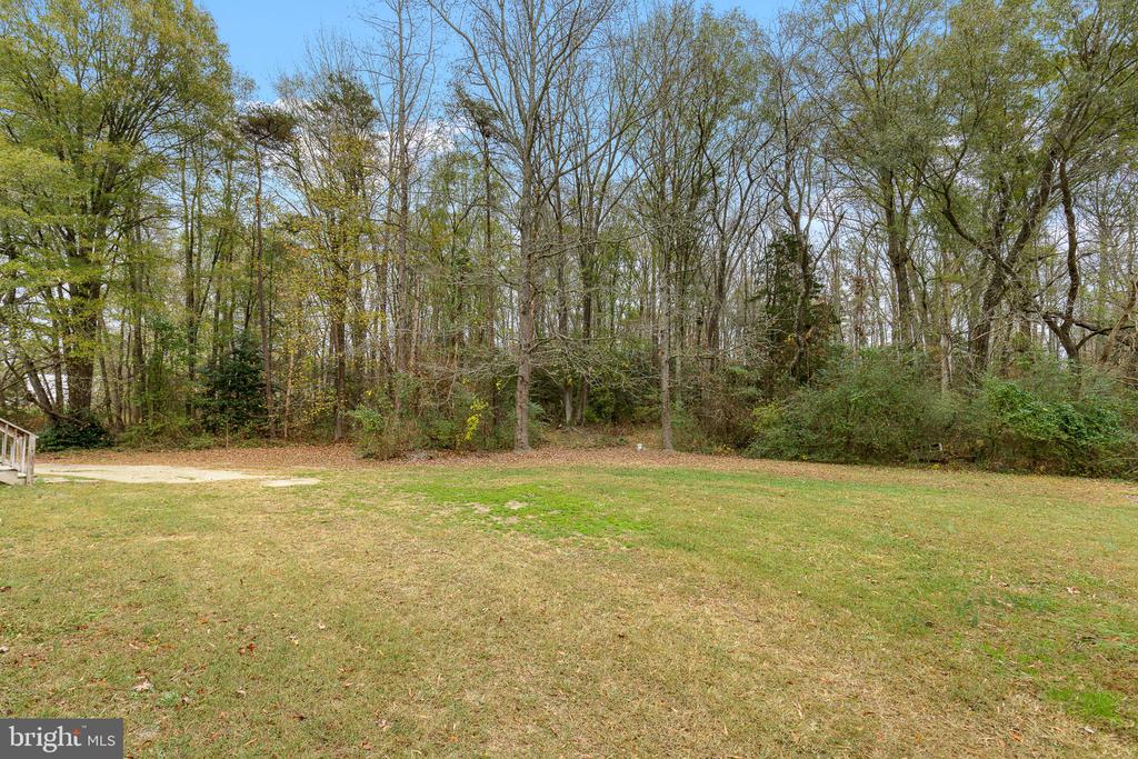 11652 STONEWALL JACKSON ROAD