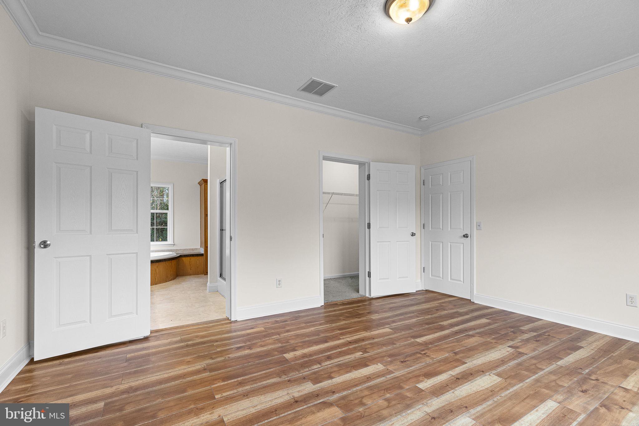 11652 STONEWALL JACKSON ROAD