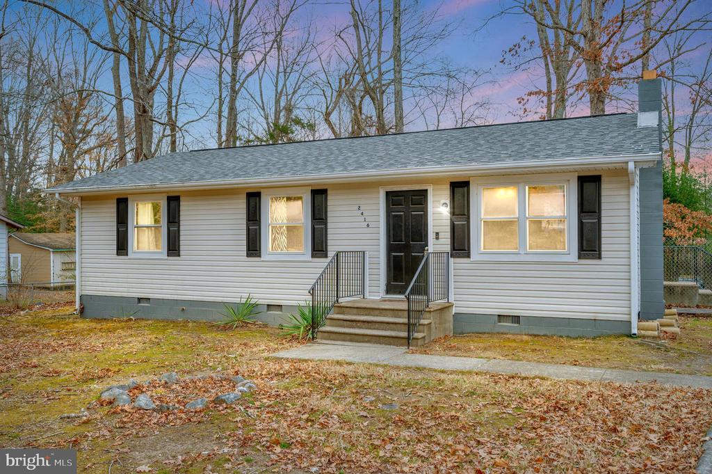 2416 QUAIL OAK DRIVE