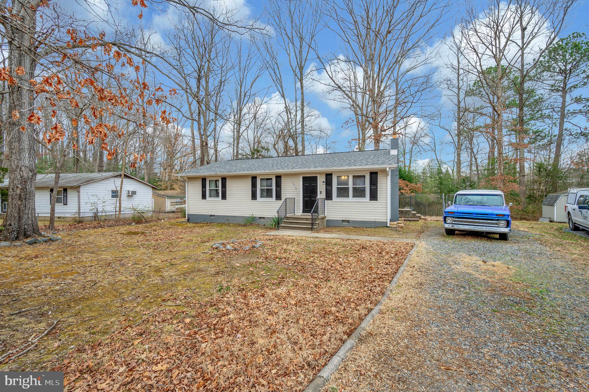 2416 QUAIL OAK DRIVE