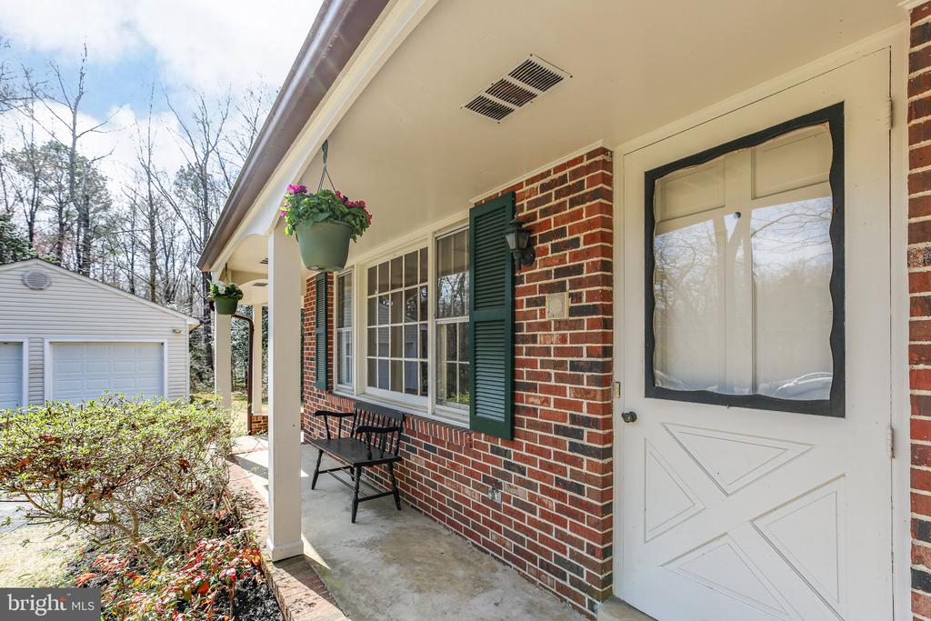 13360 Fredericksburg Tpke