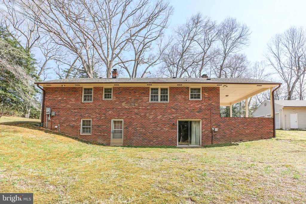 13360 Fredericksburg Tpke