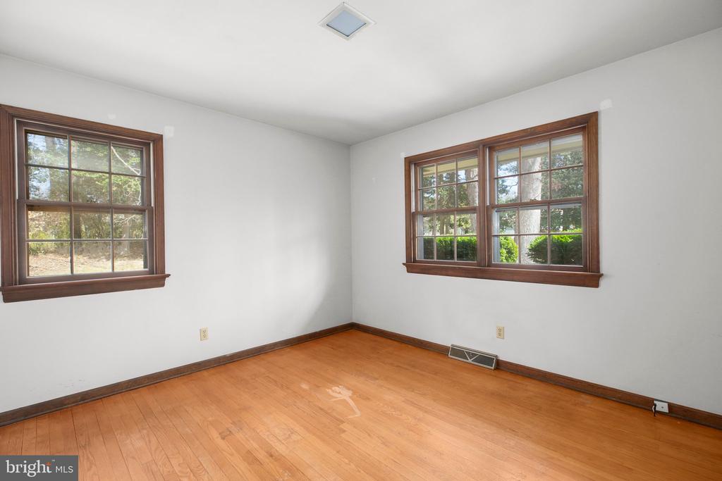 13360 Fredericksburg Tpke