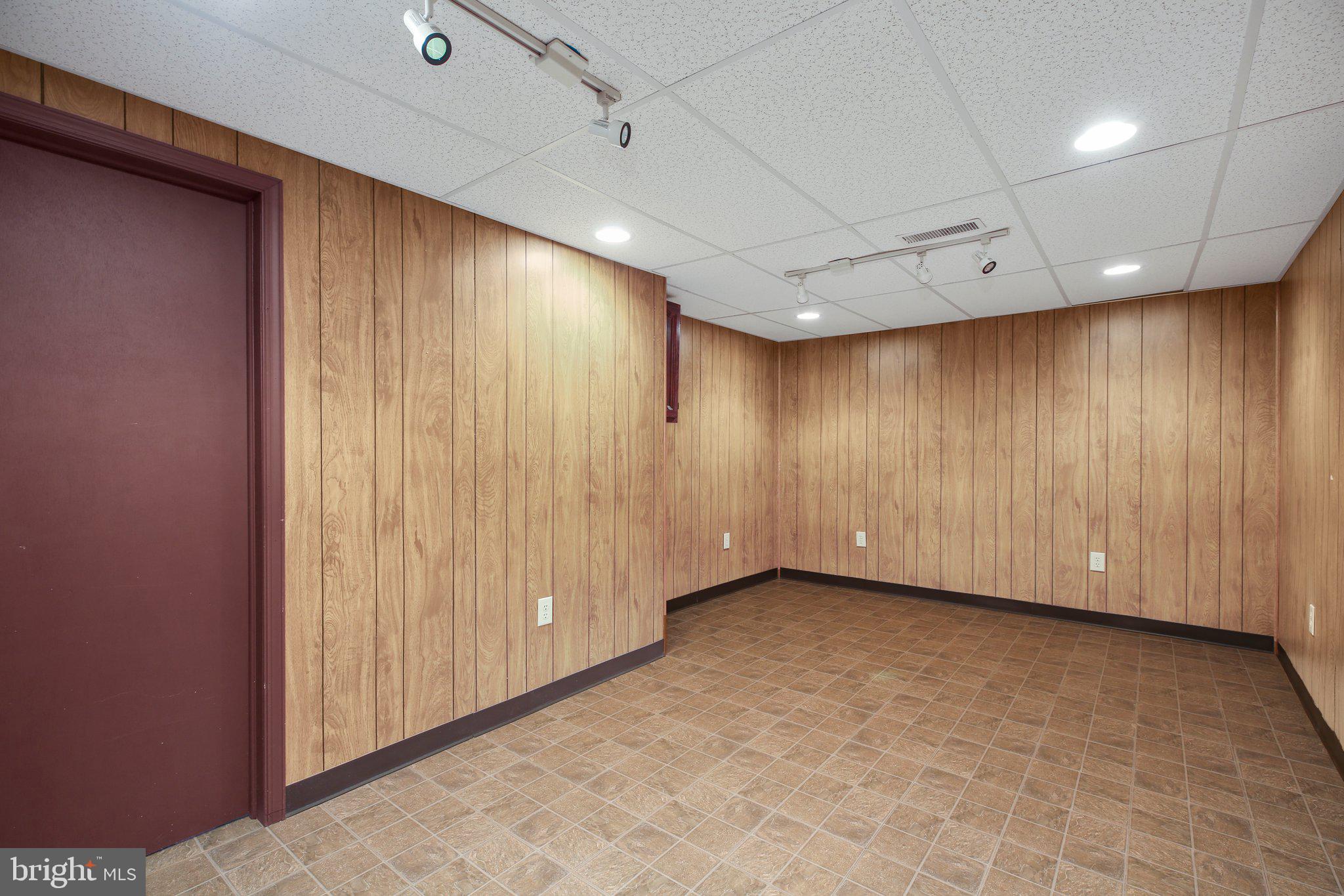 13360 Fredericksburg Tpke