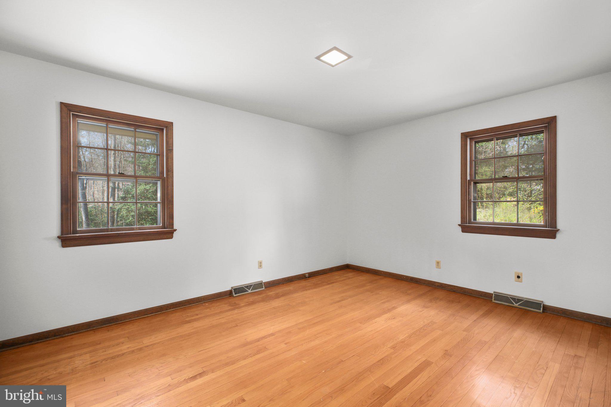 13360 Fredericksburg Tpke