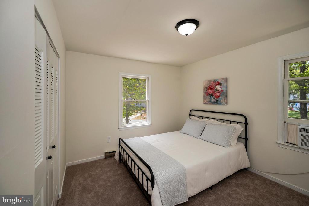 2601 DEERFIELD ROAD