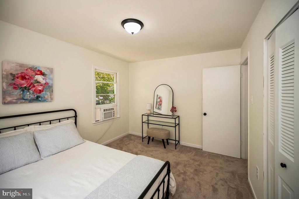 2601 DEERFIELD ROAD