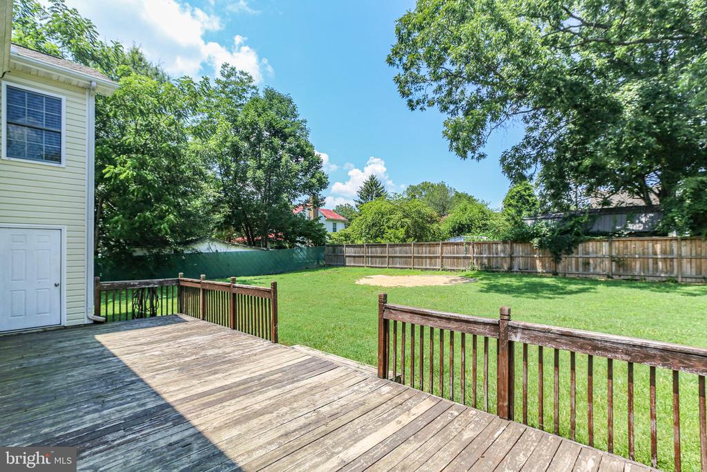 125 DORSEY LANE