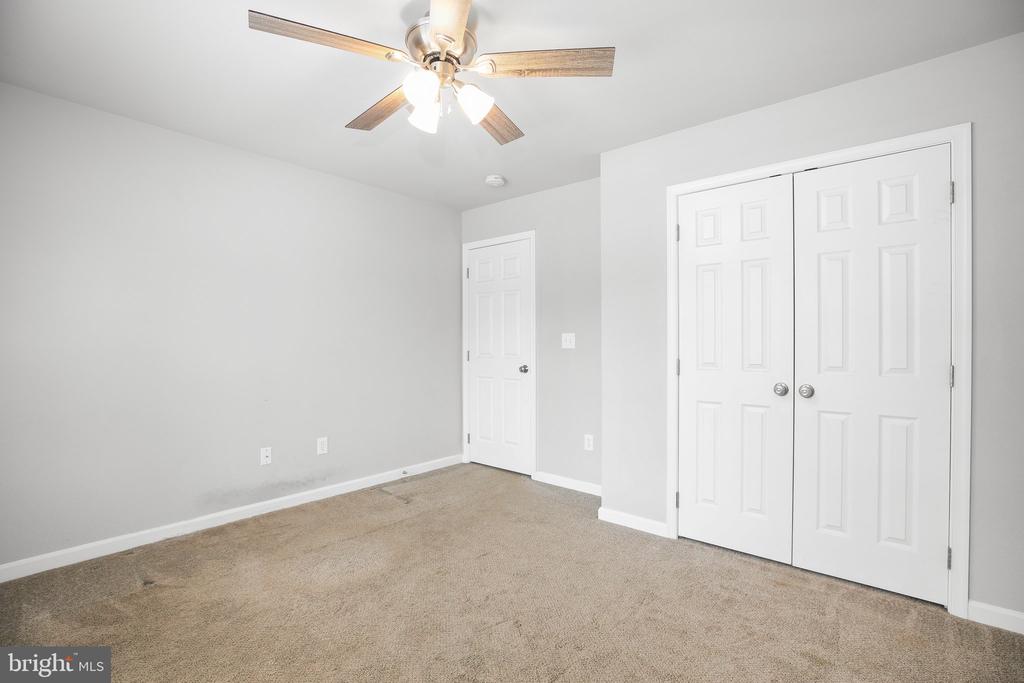 125 DORSEY LANE