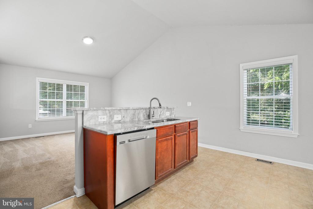 125 DORSEY LANE