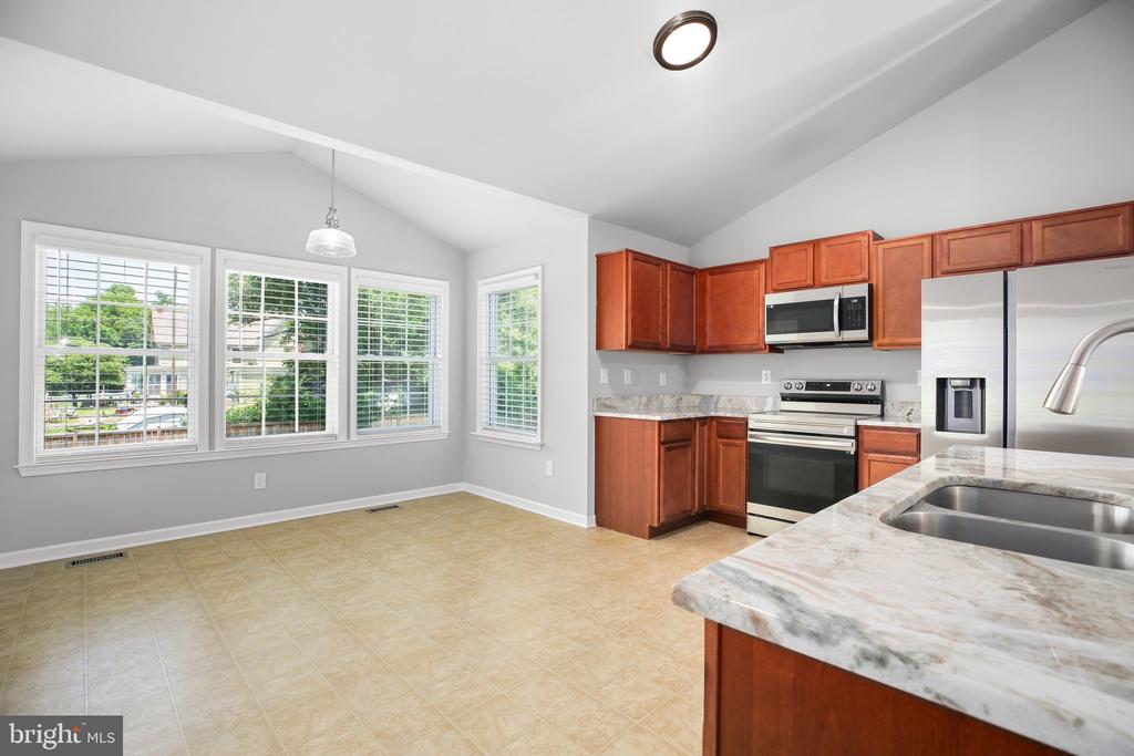 125 DORSEY LANE