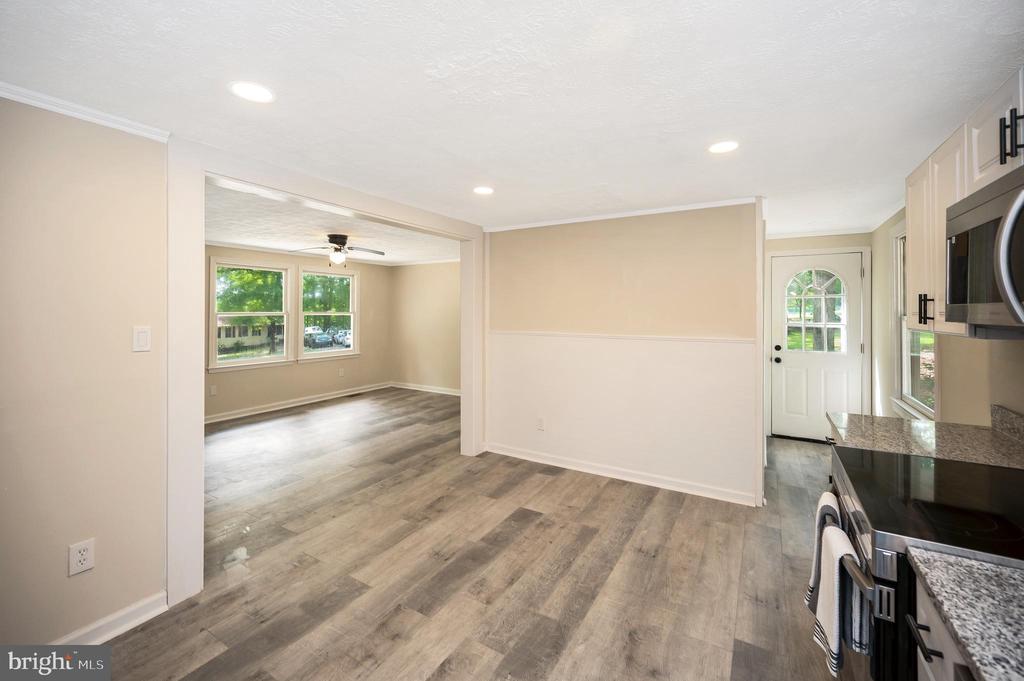 25294 PEACEFUL VALLEY ROAD