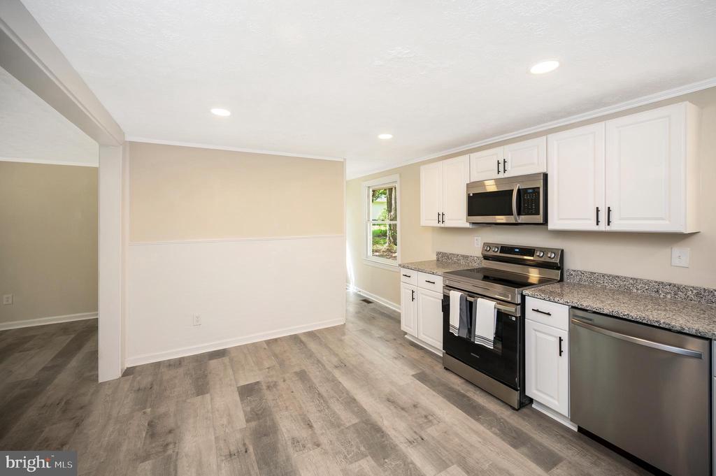 25294 PEACEFUL VALLEY ROAD