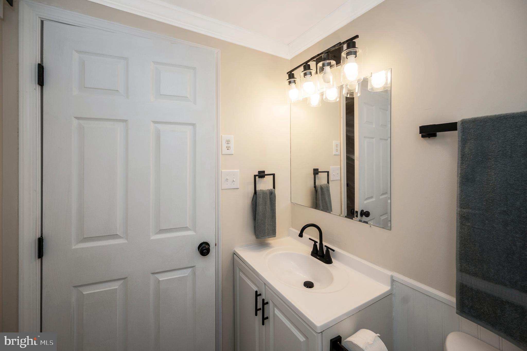 25294 PEACEFUL VALLEY ROAD