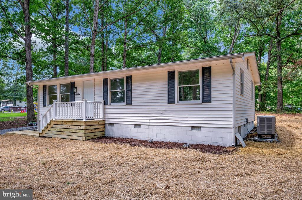 25294 PEACEFUL VALLEY ROAD