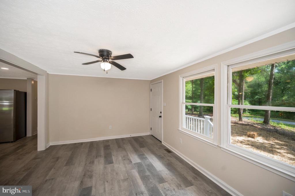 25294 PEACEFUL VALLEY ROAD