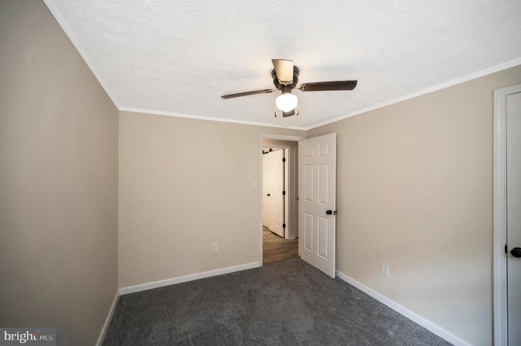25294 PEACEFUL VALLEY ROAD