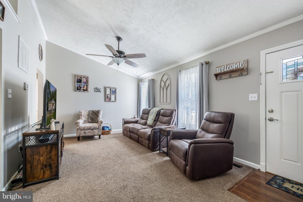 607 WRIGHT DRIVE
