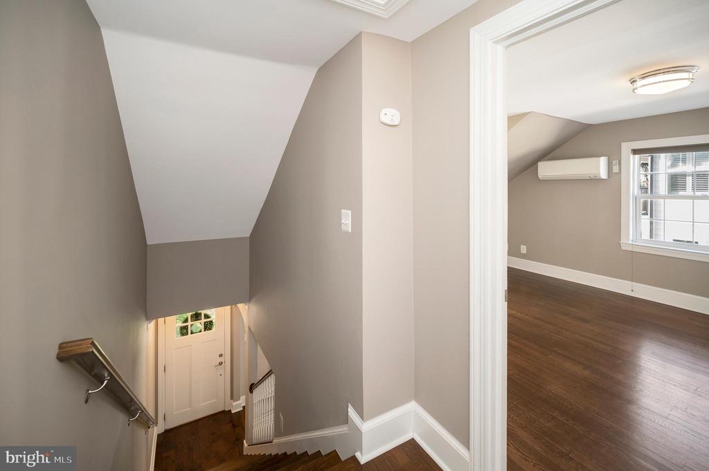 1409 HANOVER STREET