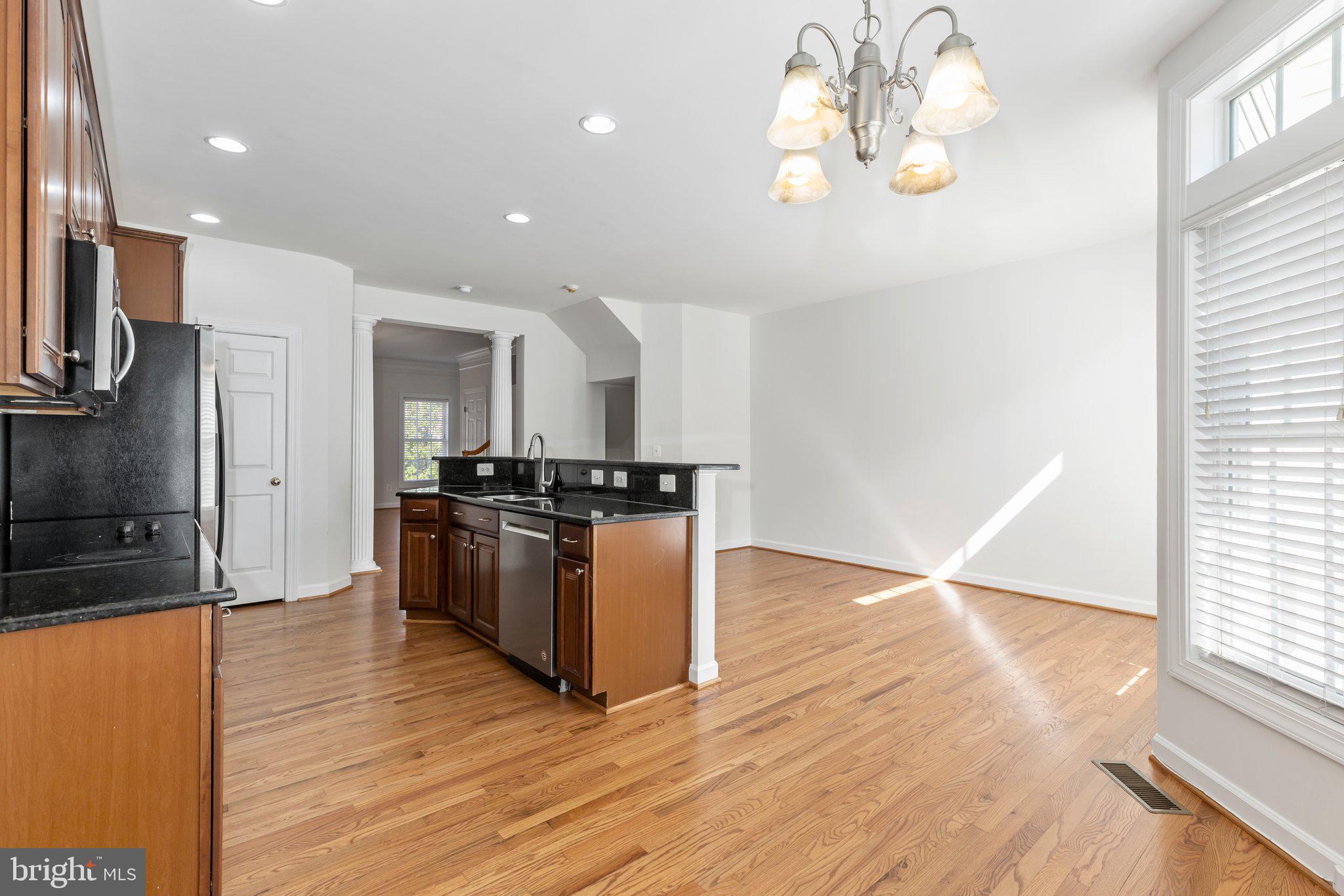 1002 HOTCHKISS PLACE