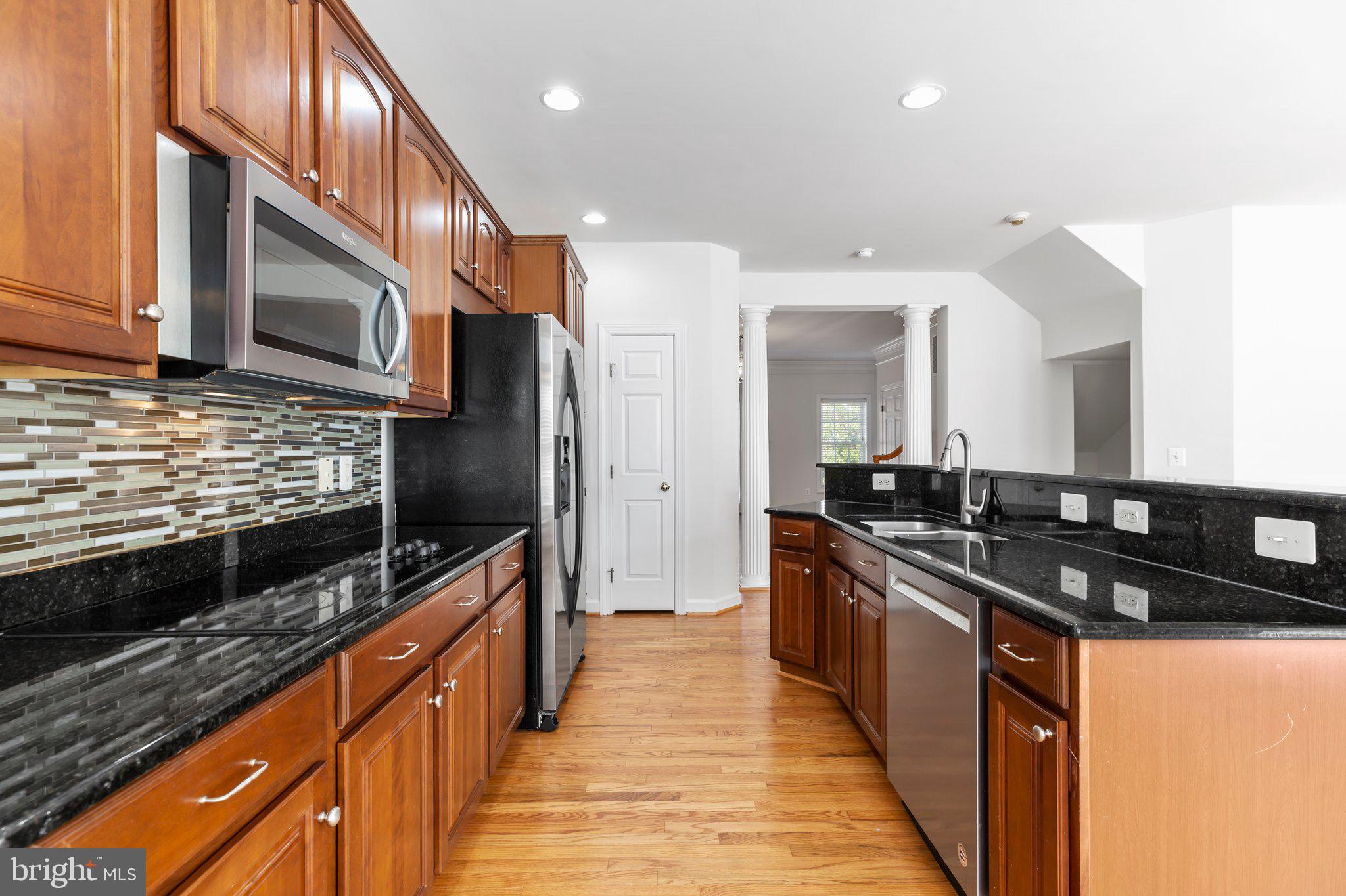 1002 HOTCHKISS PLACE