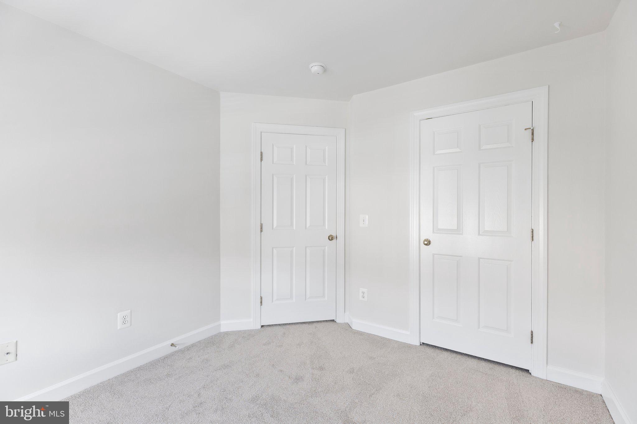 1002 HOTCHKISS PLACE