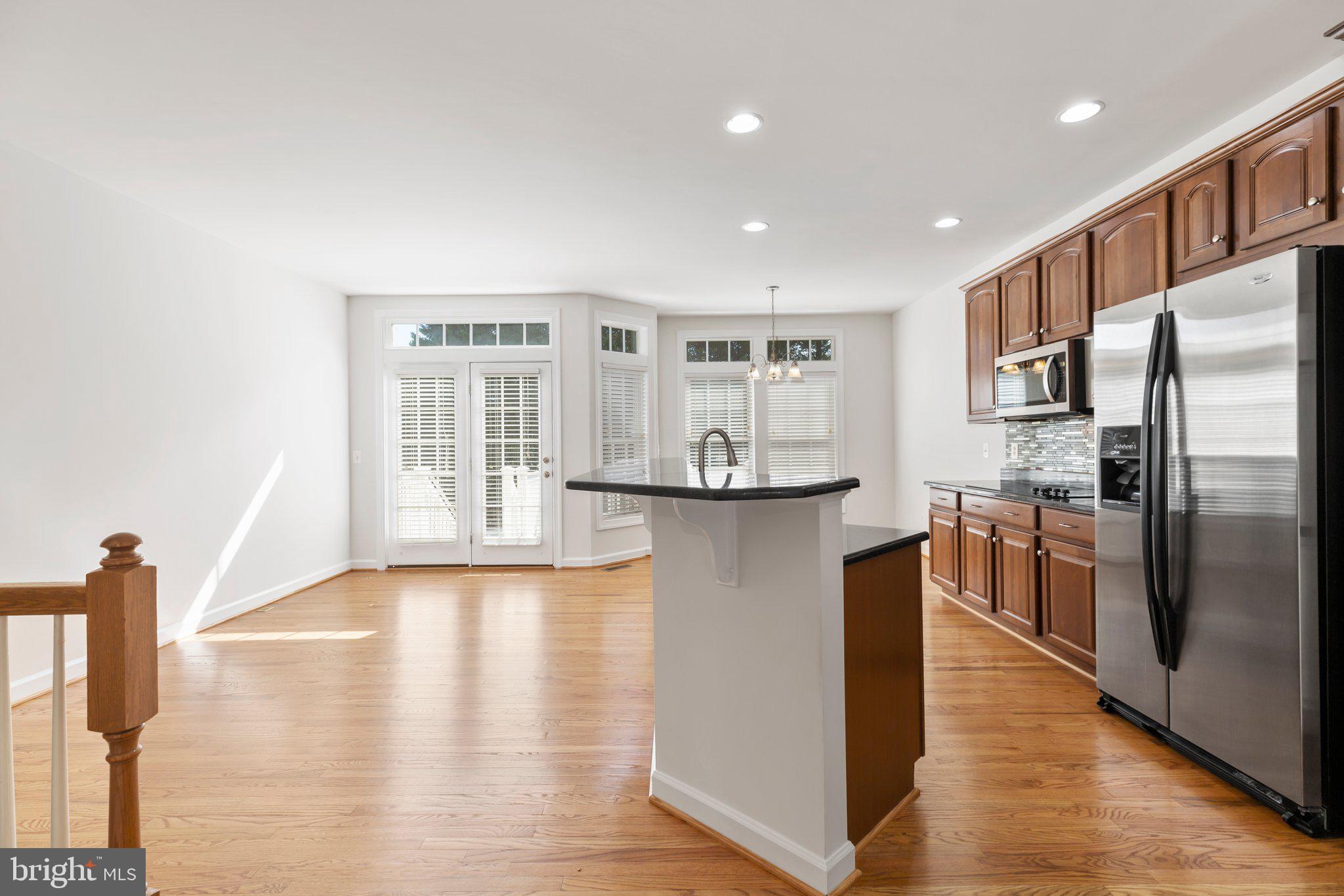 1002 HOTCHKISS PLACE