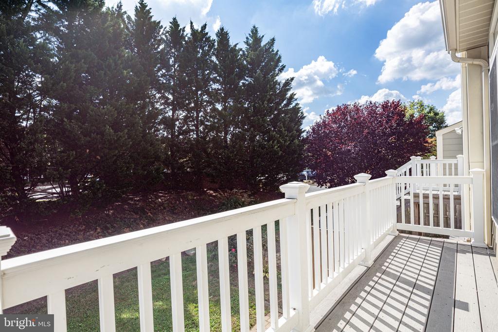1002 HOTCHKISS PLACE