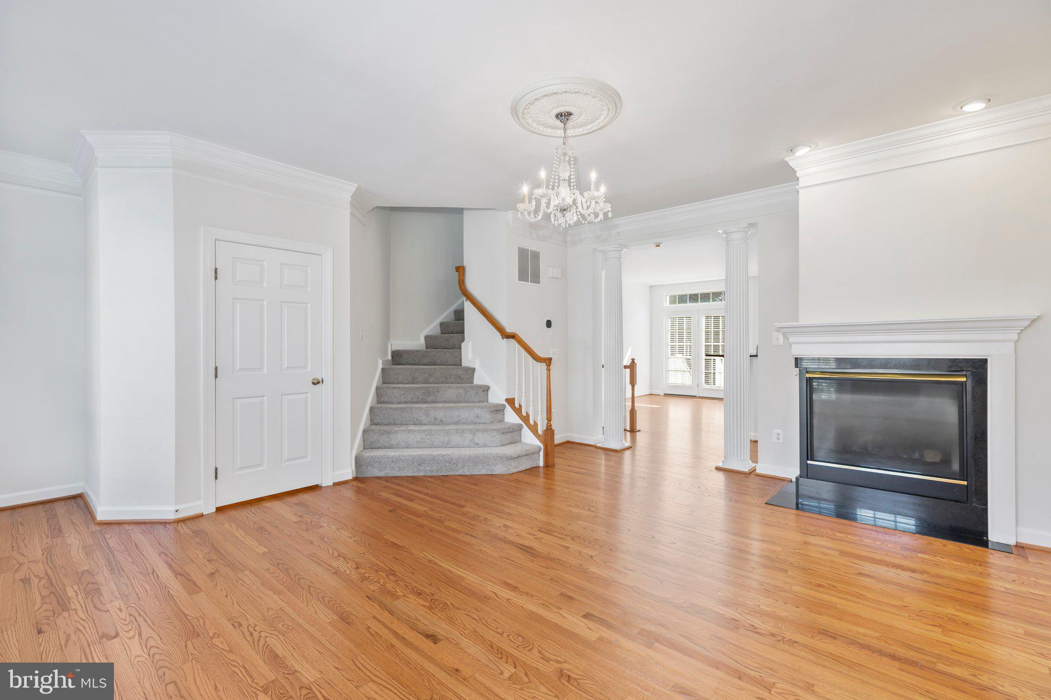 1002 HOTCHKISS PLACE