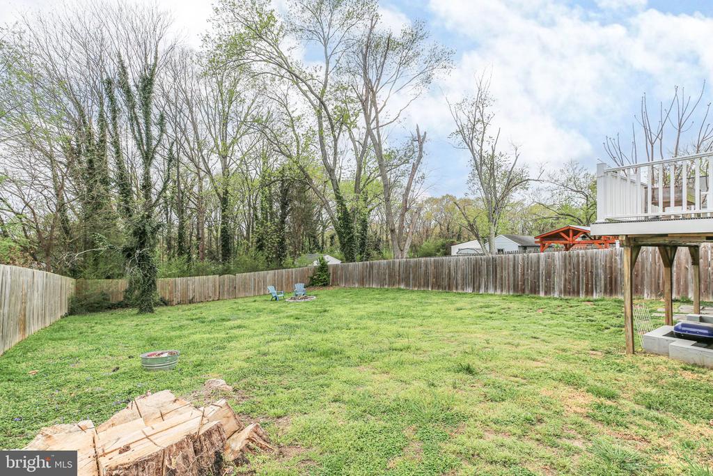 230 HILLCREST DRIVE