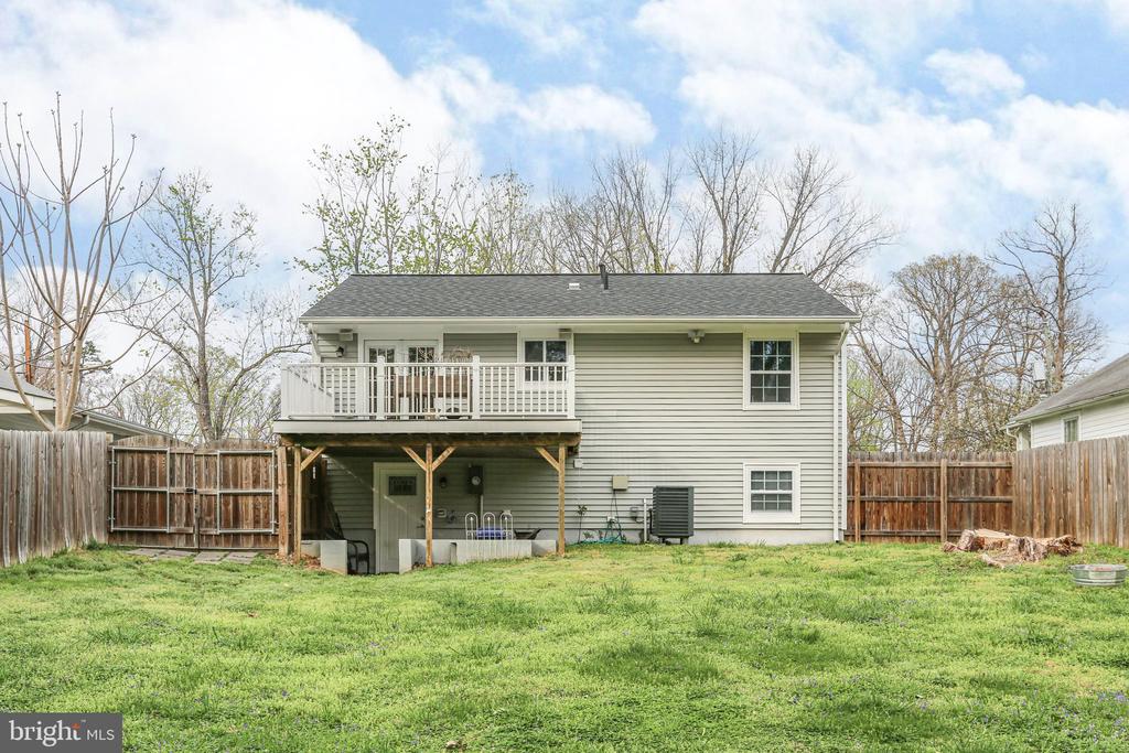230 HILLCREST DRIVE