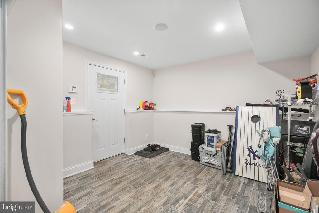 230 HILLCREST DRIVE