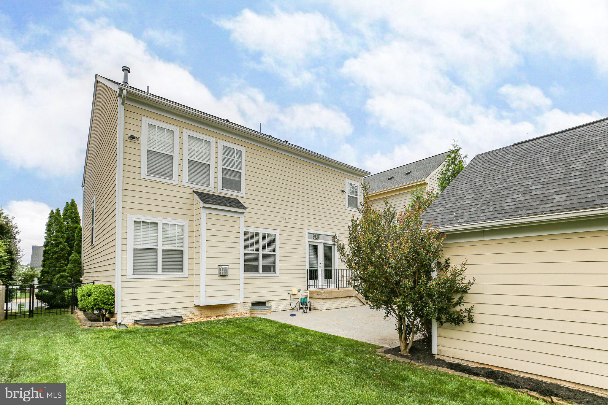 1206 ANDERSON STREET