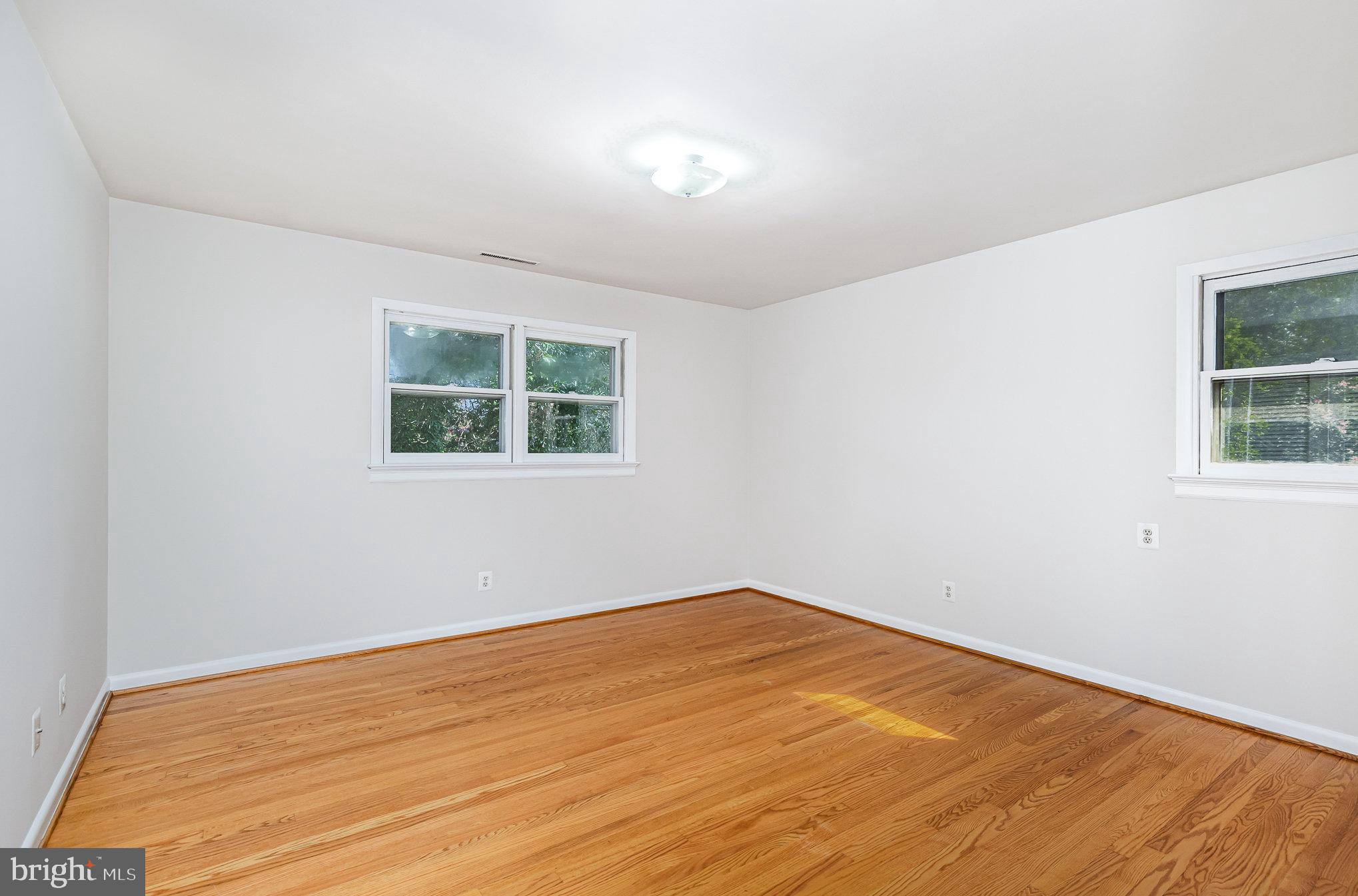 715 & 715 1/2 VIRGINIA AVENUE