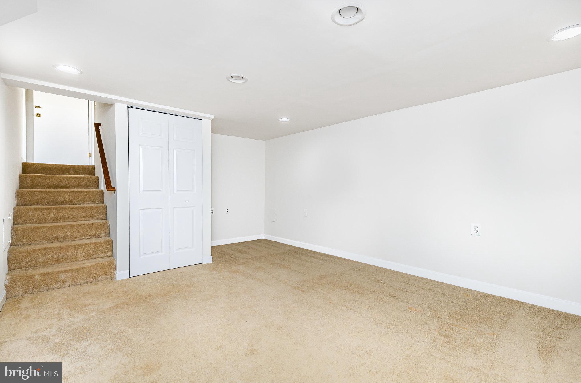 715 & 715 1/2 VIRGINIA AVENUE