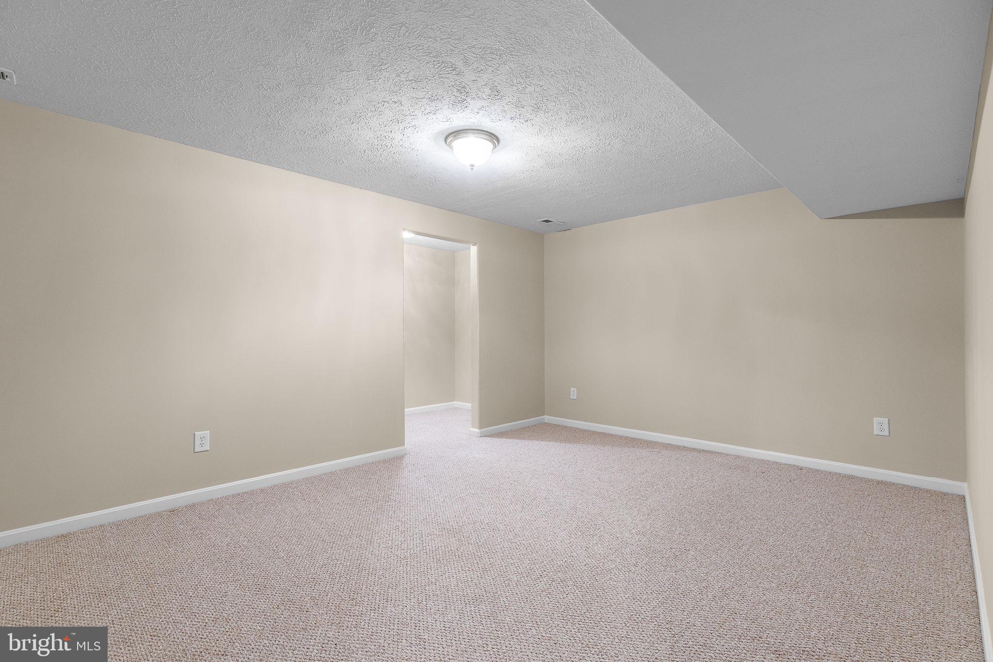 1107 GREAT OAKS LANE