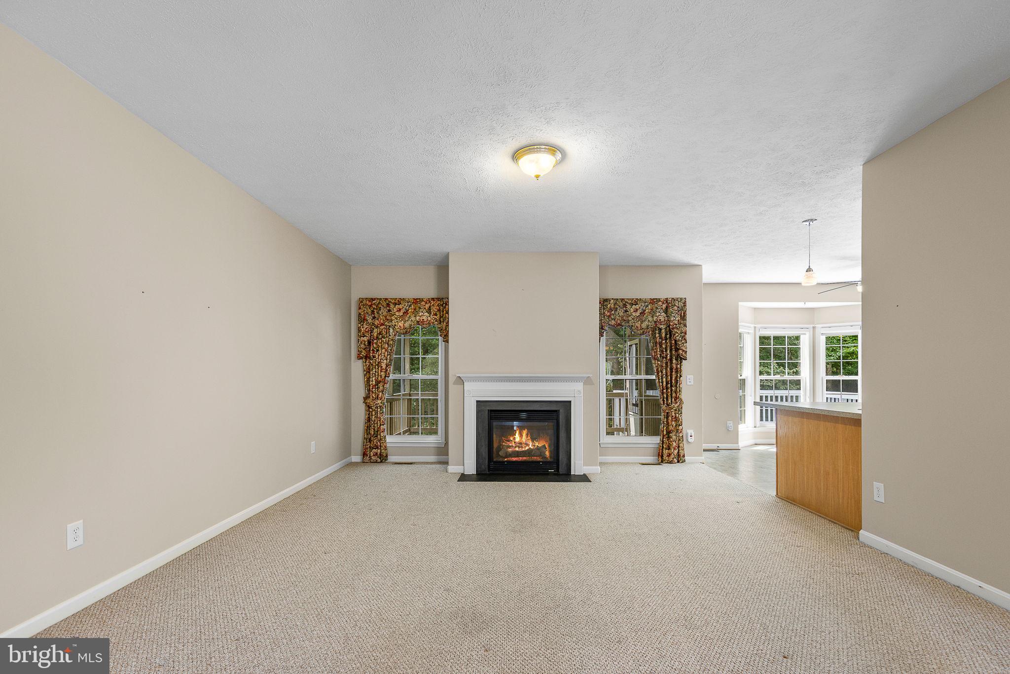 1107 GREAT OAKS LANE