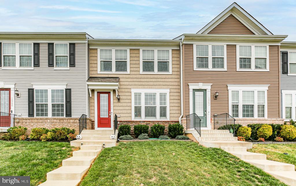 1844 BRISCOE LANE
