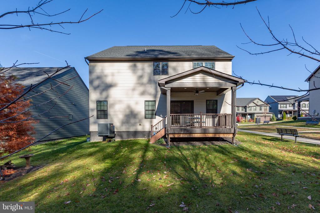 1112 CITY VIEW LANE