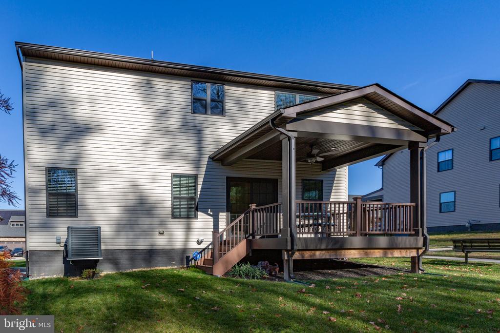 1112 CITY VIEW LANE