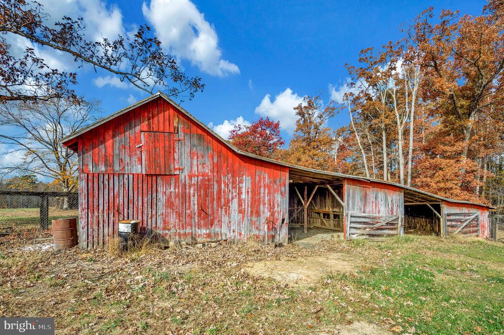 4645 THOMAS JEFFERSON PARKWAY